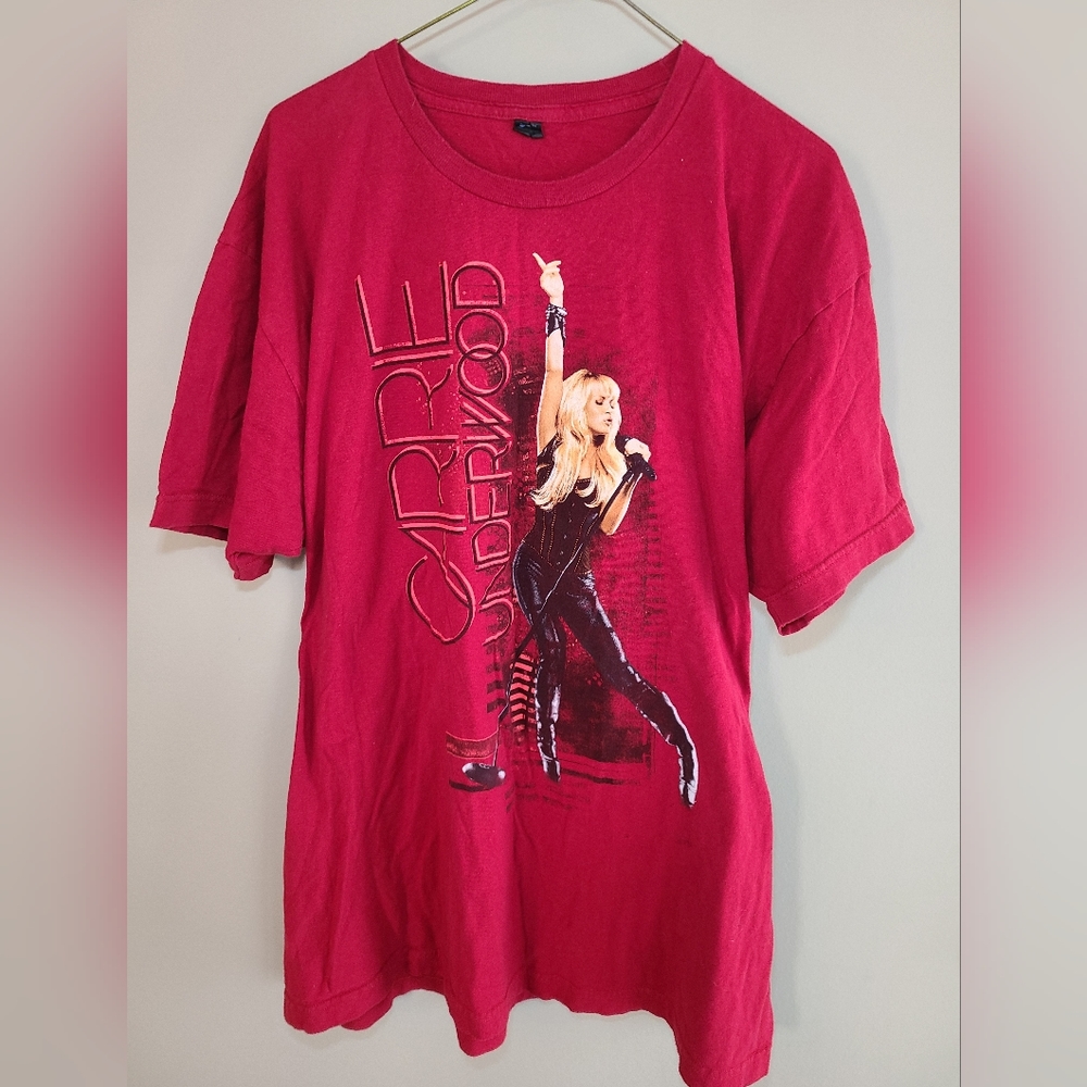 Carrie Underwood concert Tee.